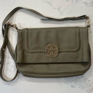 Tory Burch Amanda Foldover Crossbody Bag